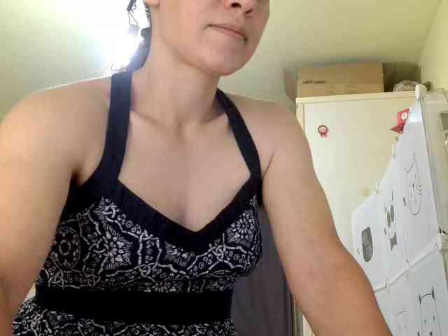 MercyLoves webcam