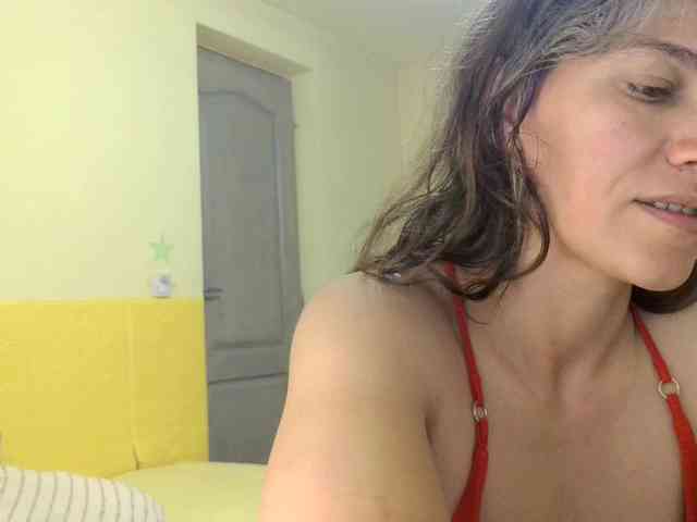 MercyLoves webcam
