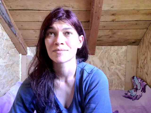 MercyLoves webcam