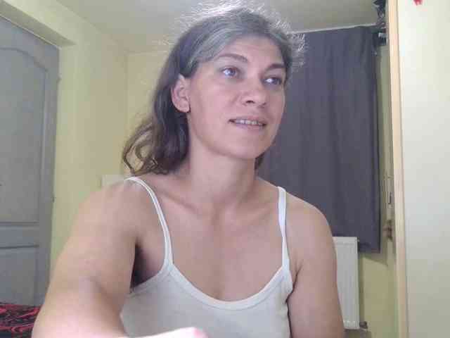 MercyLoves webcam