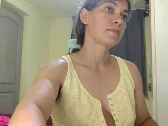 MercyLoves webcam