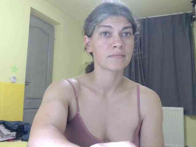 MercyLoves webcam