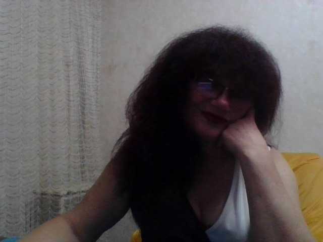 Sylvia-5 live cam preview