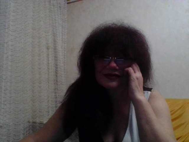 Sylvia-5 live cam on BongaCams