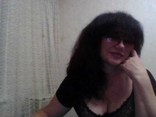 Sylvia-5 live cam preview