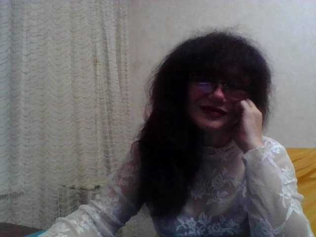 Sylvia-5 live cam on BongaCams