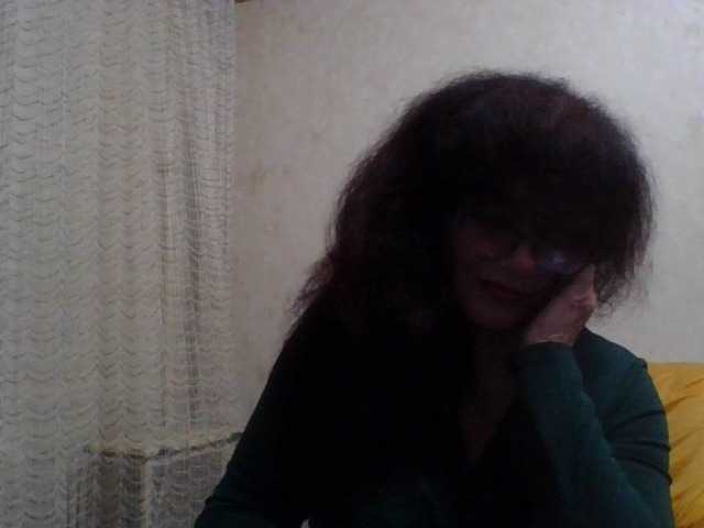Sylvia-5 live cam on BongaCams