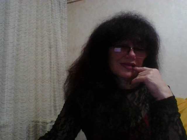 Sylvia-5 live cam on BongaCams