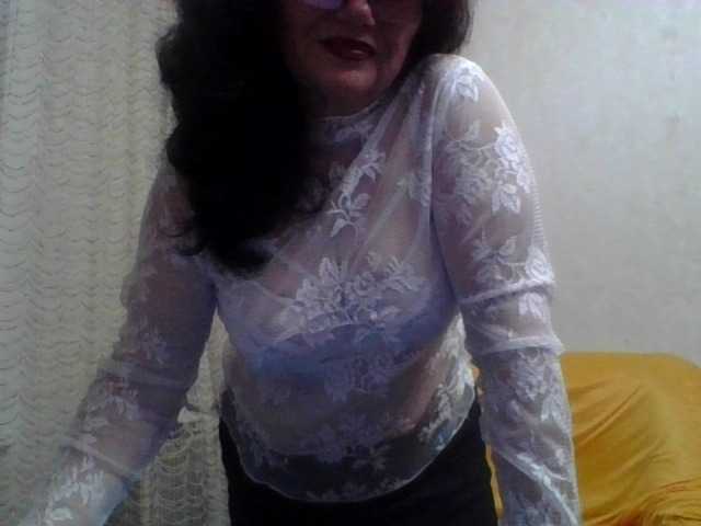 Sylvia-5 live webcam show