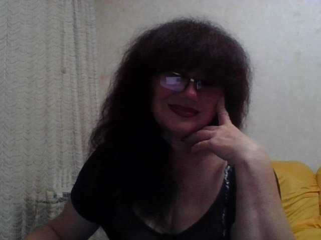 Sylvia-5 live webcam show