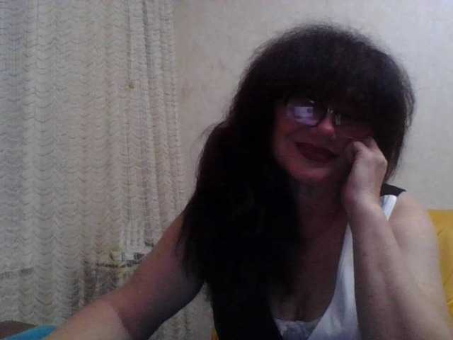 Sylvia-5 live webcam show