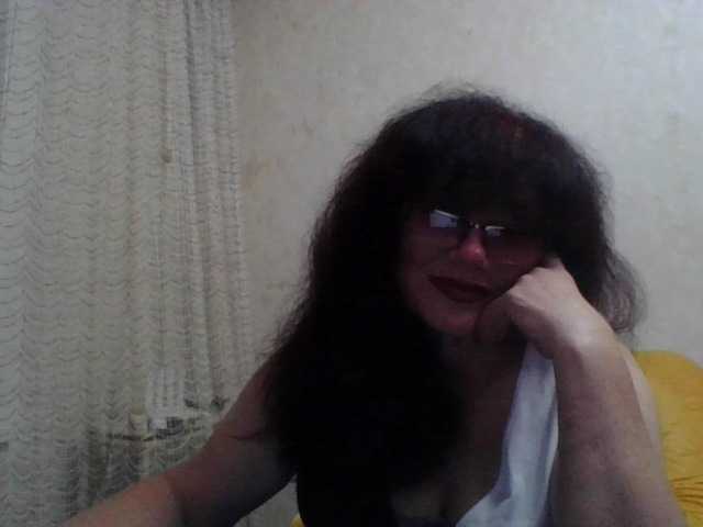 Sylvia-5 live cam on BongaCams