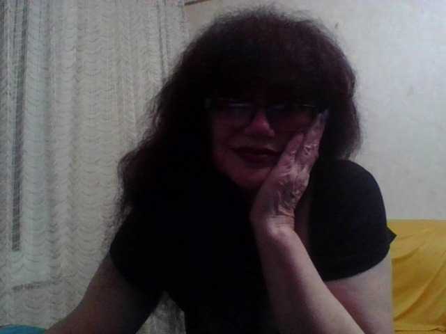 Sylvia-5 live cam on BongaCams