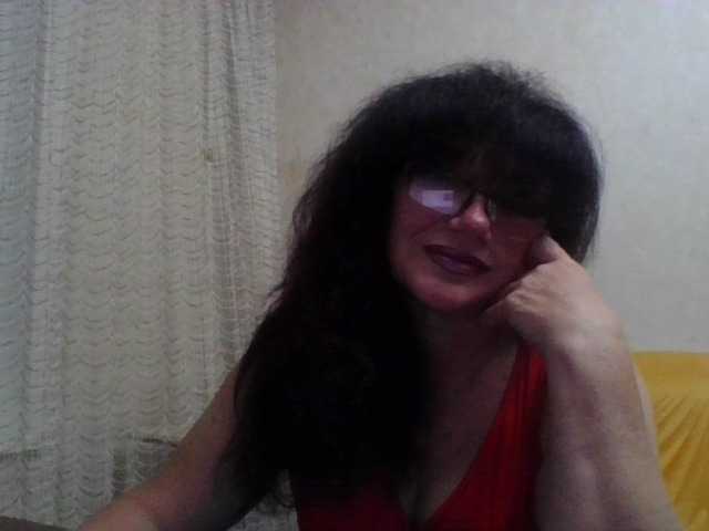 Sylvia-5 live cam preview
