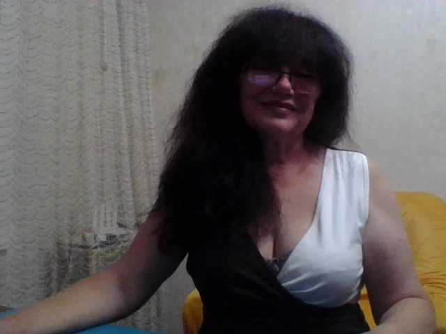 sylvia-5 cam belle
