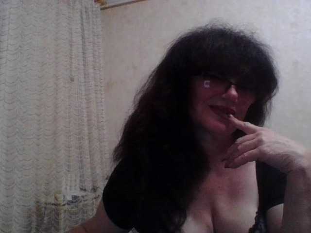 sylvia-5 online