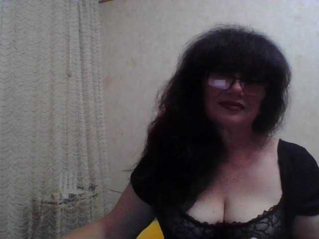 Sylvia-5 live cam on BongaCams