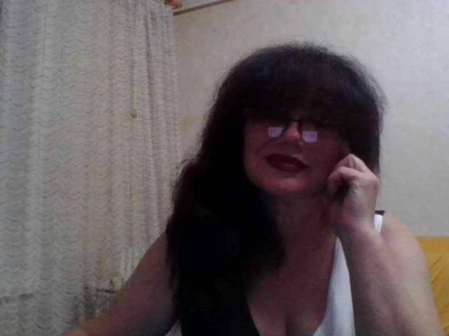 sylvia-5 online