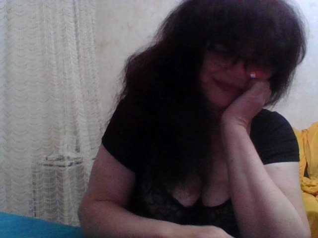 Sylvia-5 live cam on BongaCams