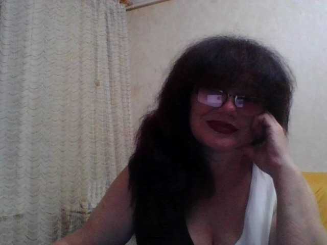Sylvia-5 live webcam show