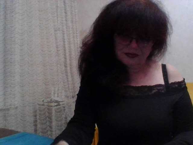 Sylvia-5 live cam on BongaCams