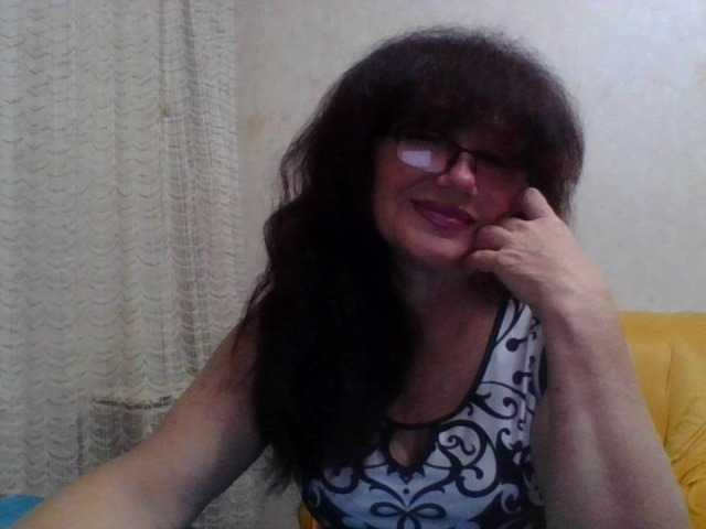 go to chat with Sylvia-5