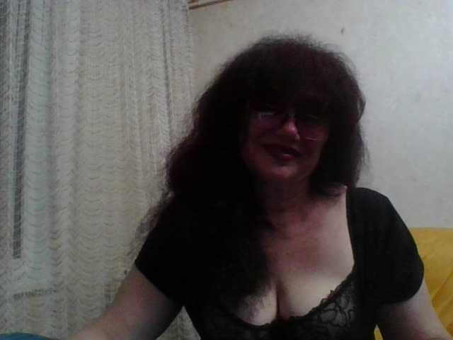 Sylvia-5 live cam on BongaCams