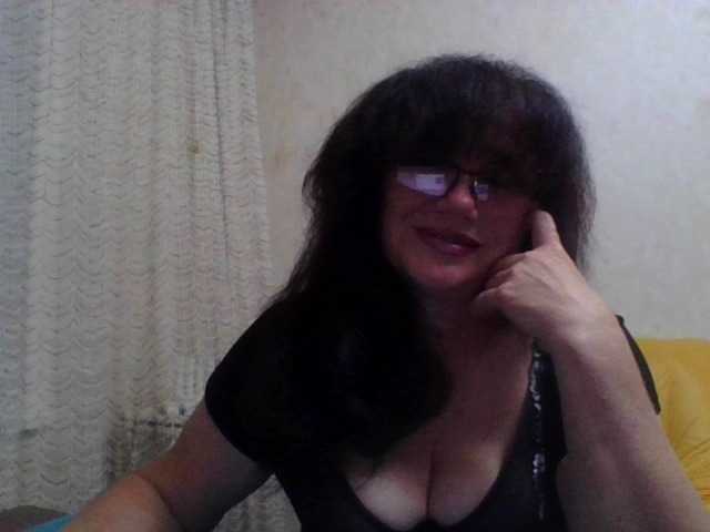 Sylvia-5 live cam on BongaCams