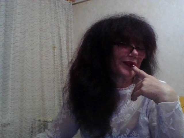 Sylvia-5 live cam on BongaCams