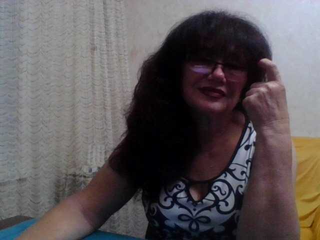 Sylvia-5 live cam on BongaCams