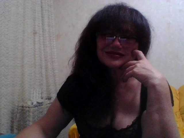 Sylvia-5 live cam on BongaCams