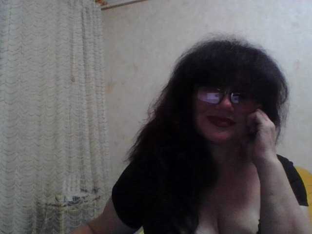 Sylvia-5 live cam on BongaCams
