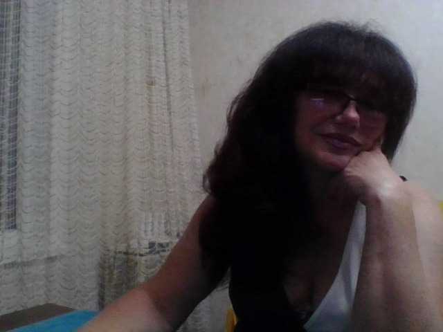 Sylvia-5 live cam on BongaCams