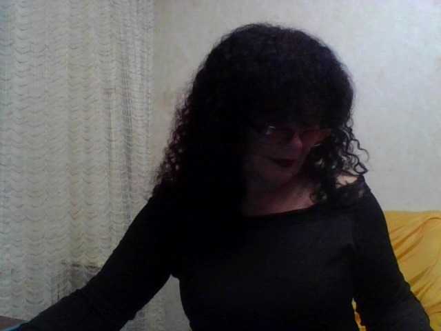 Sylvia-5 live cam on BongaCams