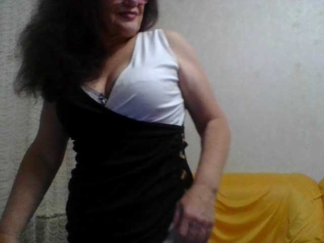 Sylvia-5 live cam