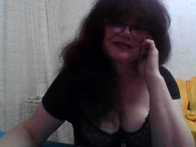 Sylvia-5 live cam on BongaCams
