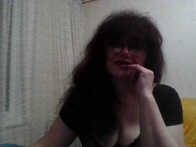 Sylvia-5 live cam on BongaCams
