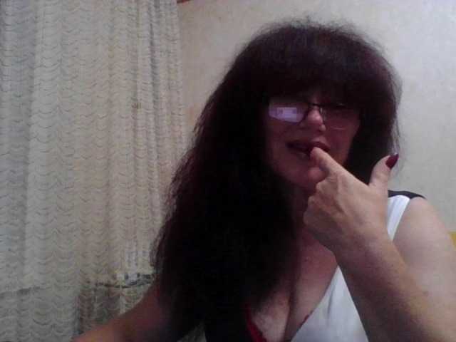 Sylvia-5 live cam on BongaCams