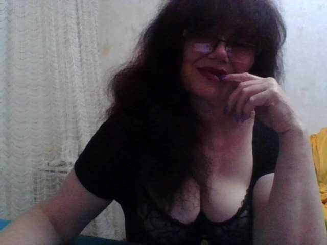 Sylvia-5 live cam on BongaCams