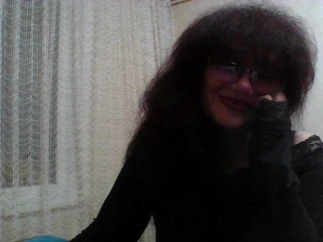 Sylvia-5 live cam on BongaCams
