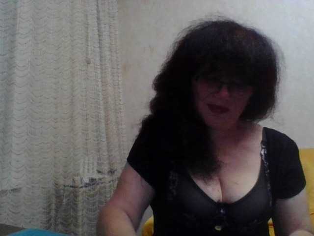 Sylvia-5 live webcam show