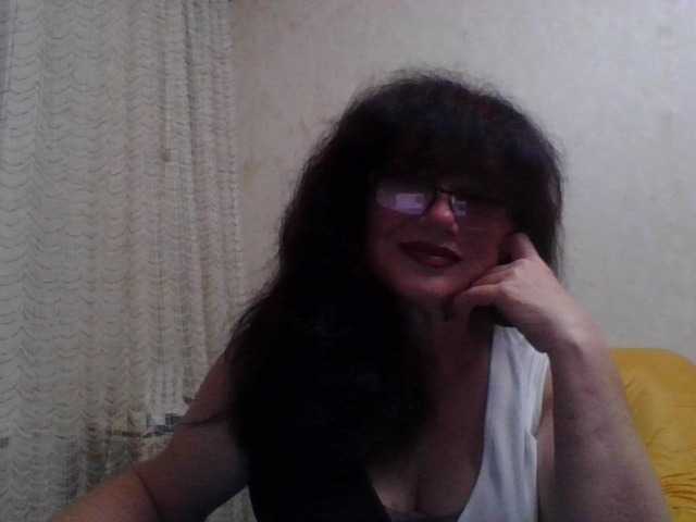 Sylvia-5 live webcam show