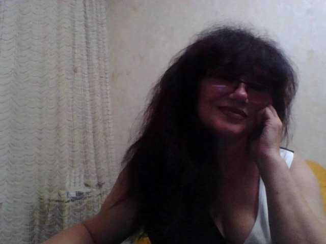 Sylvia-5 live webcam show