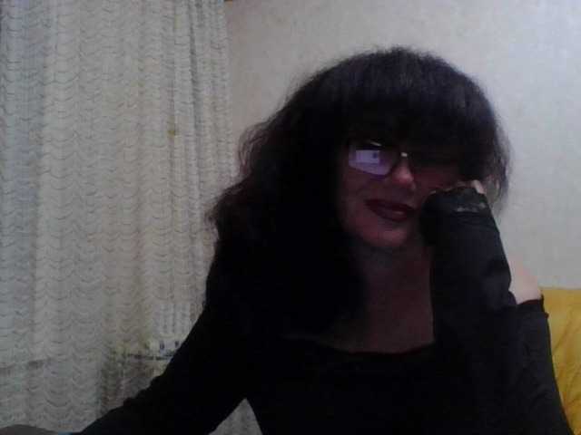Sylvia-5 live cam