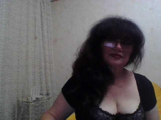 Sylvia-5 live cam on BongaCams