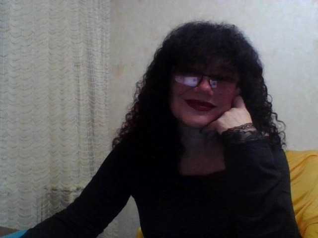 Sylvia-5 live cam on BongaCams