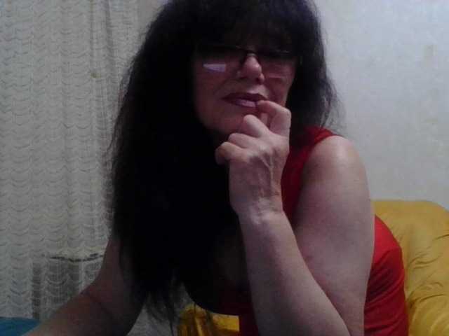 Sylvia-5 live cam on BongaCams