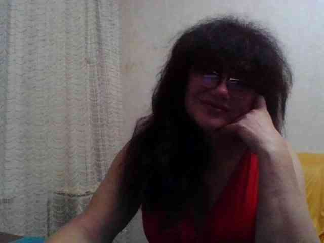 Sylvia-5 live female cam on bongacams