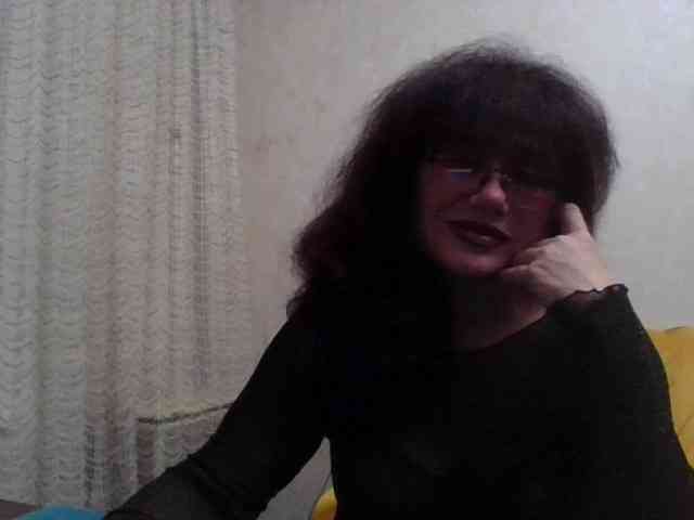 Sylvia-5 live female cam on bongacams