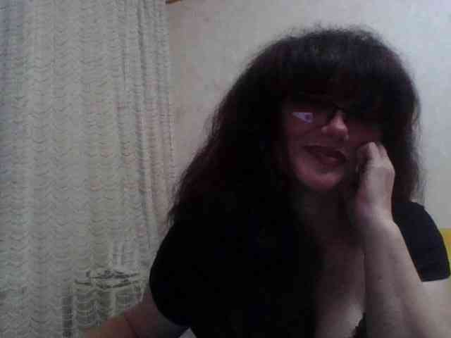 Sylvia-5 Live Webcam on BongaCams